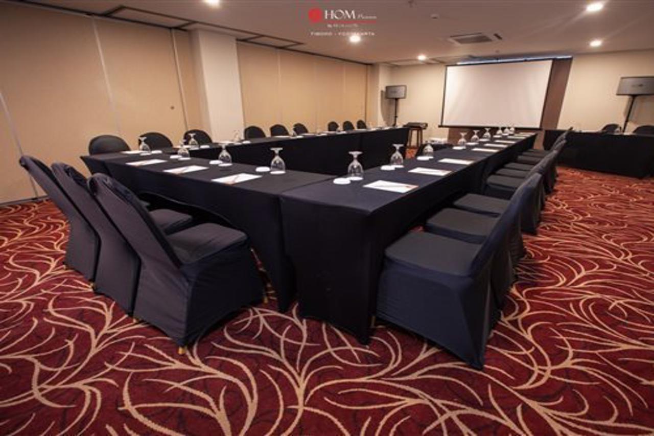 Hotel @HOM Premiere Timoho Yogyakarta Exterior foto